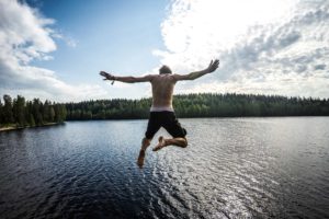 Read more about the article Dive into Blue